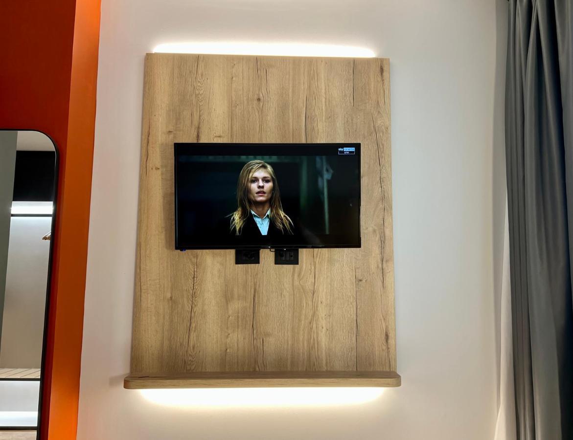 Hotel Leonessa Brescia Luaran gambar